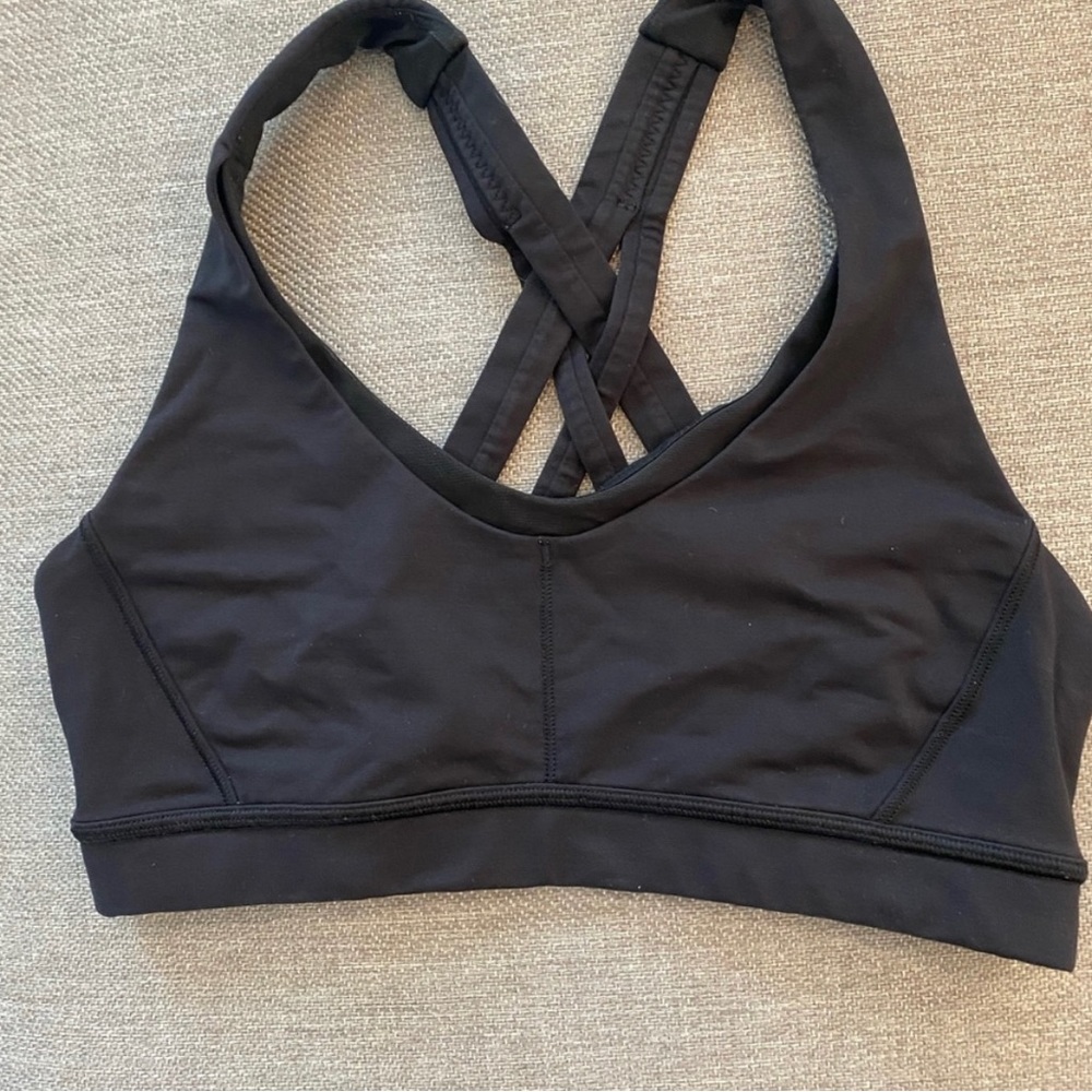 Lululemon Run Stuff Your Bra